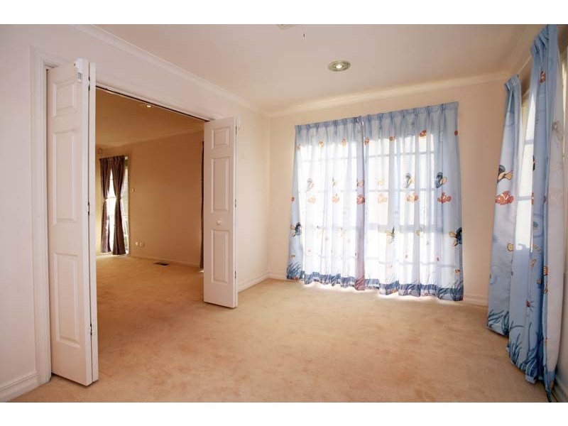 7 Jessica Close, Wantirna South VIC 3152