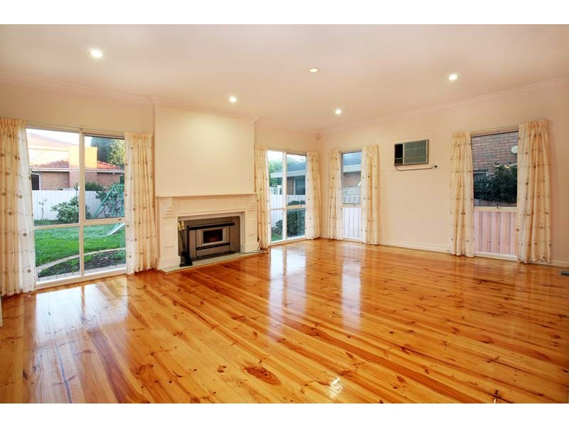 7 Jessica Close, Wantirna South VIC 3152