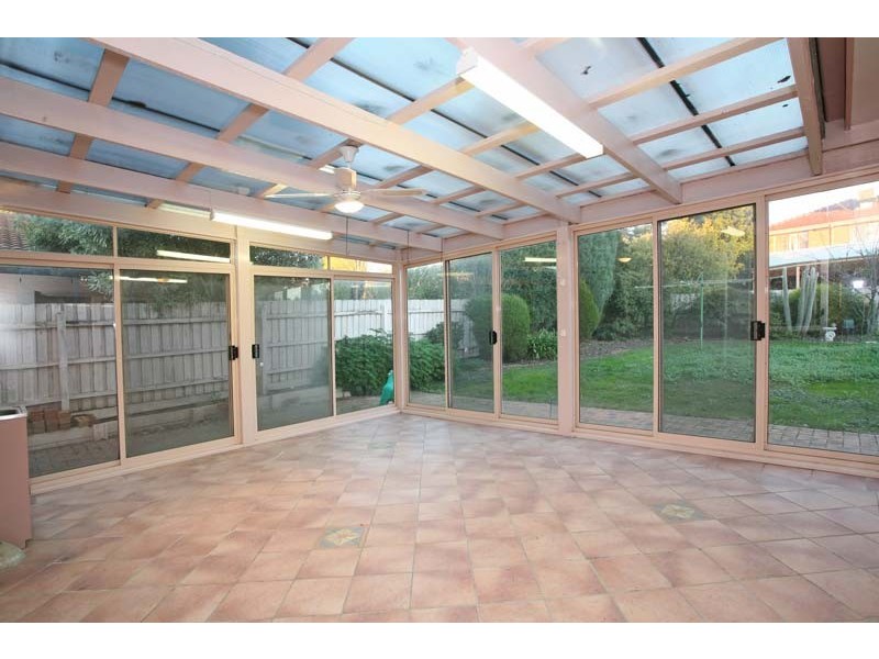 7 Jessica Close, Wantirna South VIC 3152