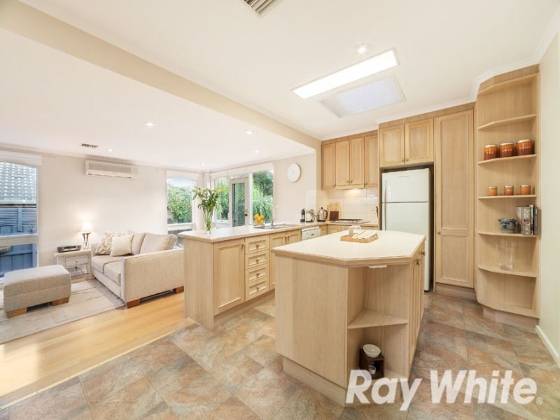 24 Wildwood Avenue, Vermont South VIC 3133