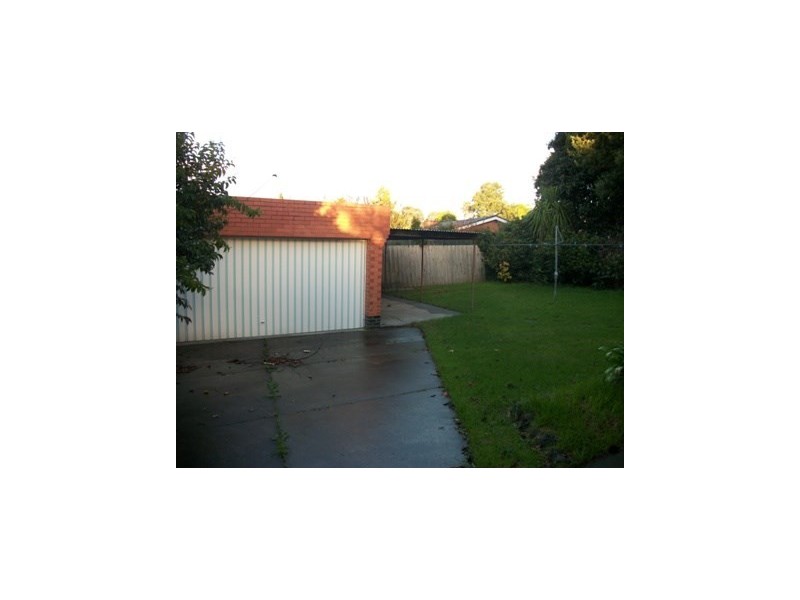1 Handley Court, Blackburn North VIC 3130