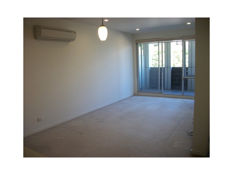 210/18 Berkeley Street, Doncaster VIC 3108