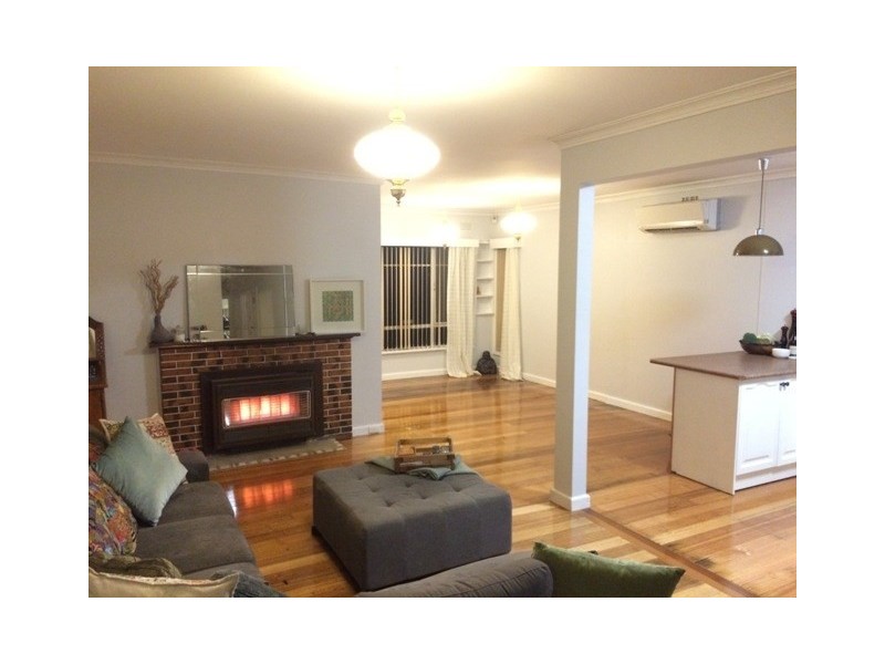 29 Eram Road, Box Hill North VIC 3129