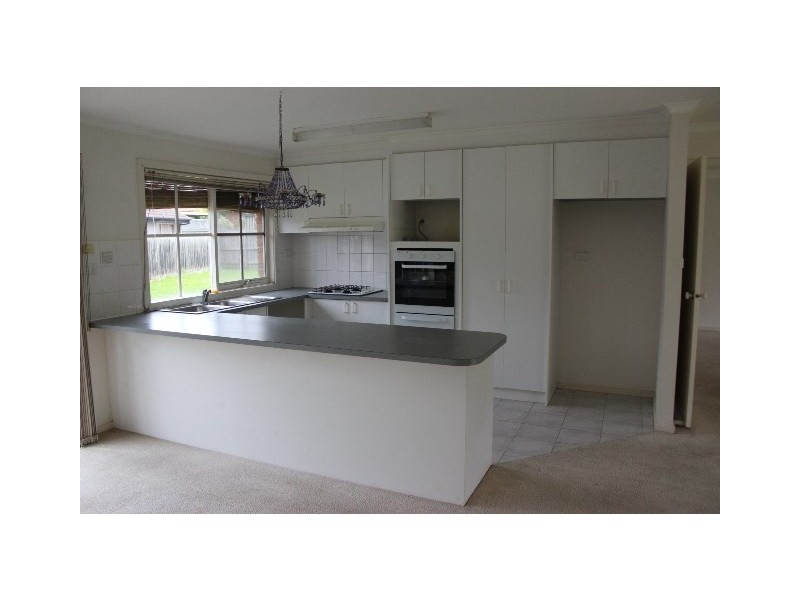 16 Kelrinda Close, Oakleigh South VIC 3167