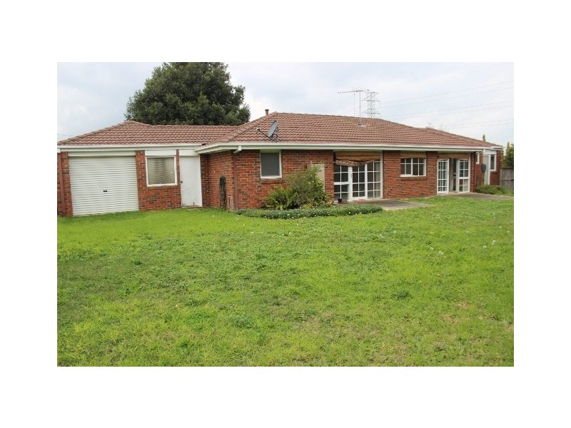 16 Kelrinda Close, Oakleigh South VIC 3167