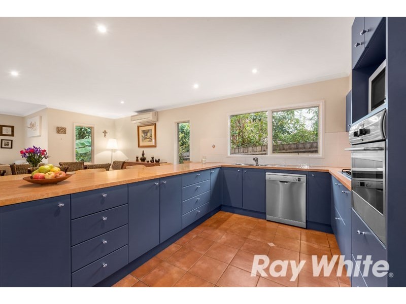 1 Nadia Place, Vermont South VIC 3133