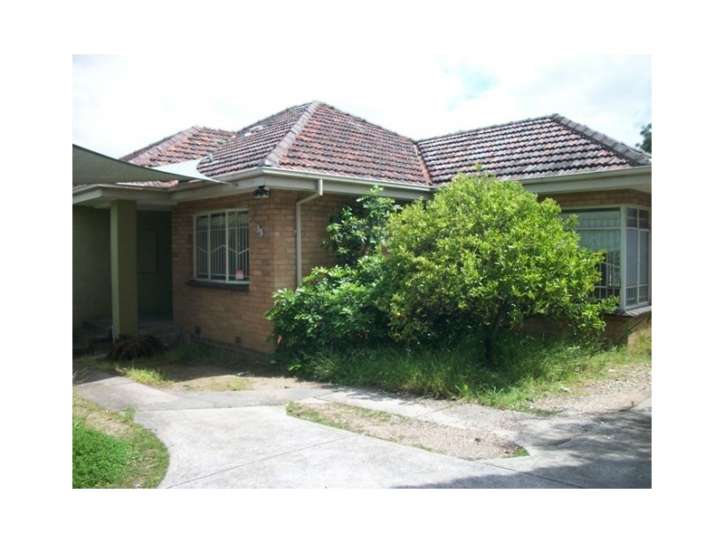39 Canterbury Road, Blackburn South VIC 3130