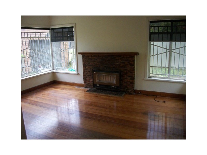 39 Canterbury Road, Blackburn South VIC 3130