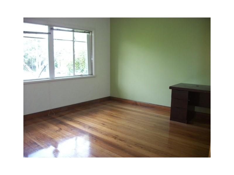 39 Canterbury Road, Blackburn South VIC 3130