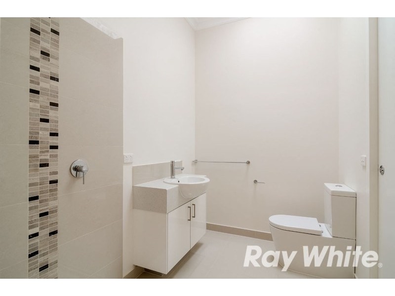 2/15 Victoria Street, Mitcham VIC 3132