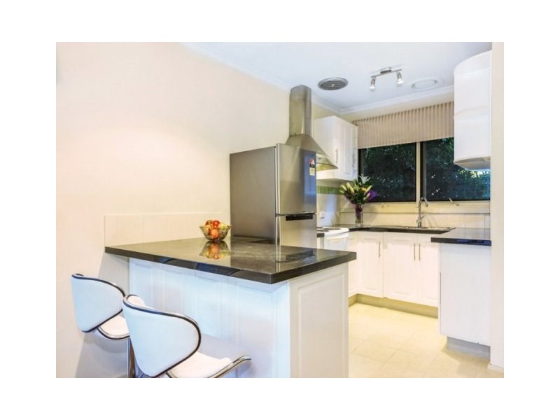 4/11 John Street, Blackburn VIC 3130