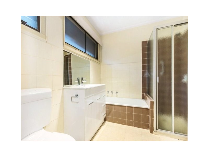 4/11 John Street, Blackburn VIC 3130