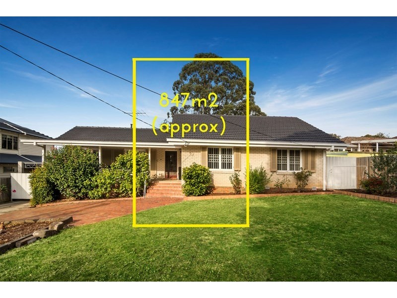 8 Simpson Street, Mitcham VIC 3132