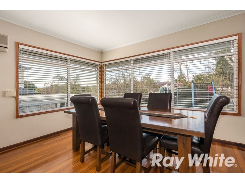 8 Simpson Street, Mitcham VIC 3132
