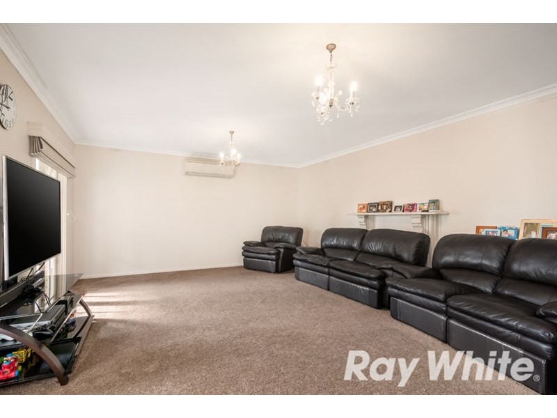 8 Simpson Street, Mitcham VIC 3132