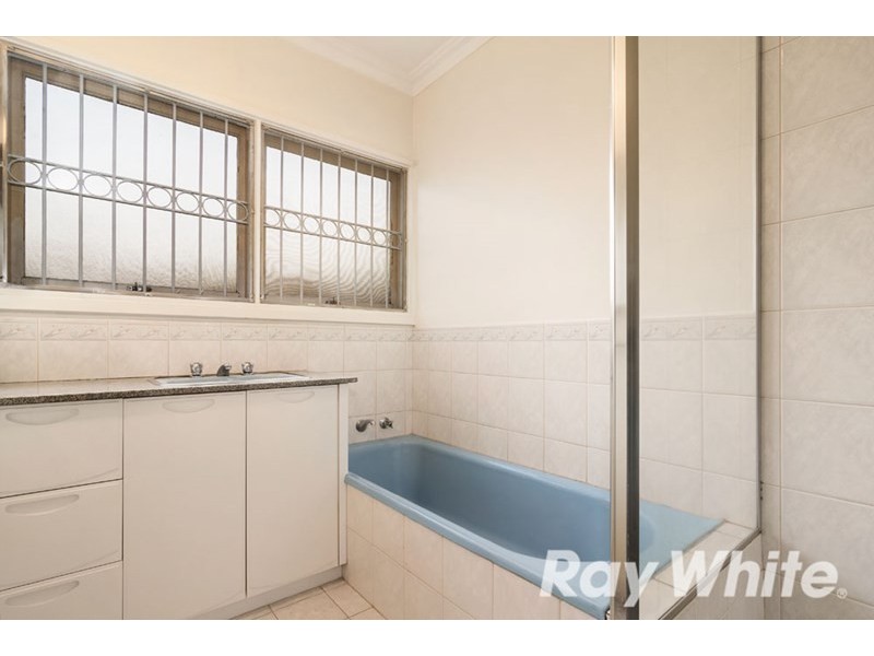 8 Simpson Street, Mitcham VIC 3132