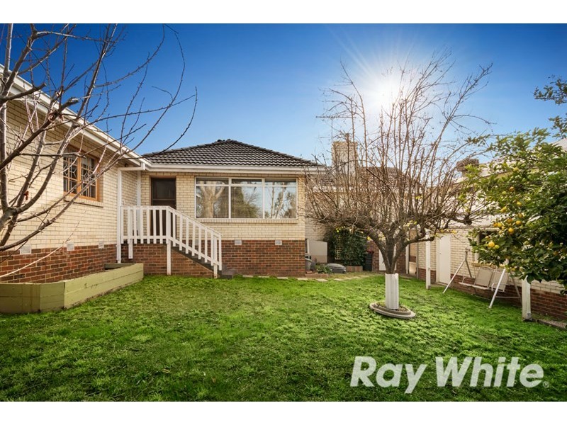 8 Simpson Street, Mitcham VIC 3132