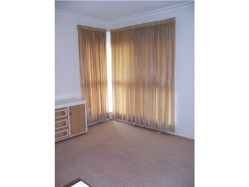 10 Raleigh Street, Blackburn South VIC 3130