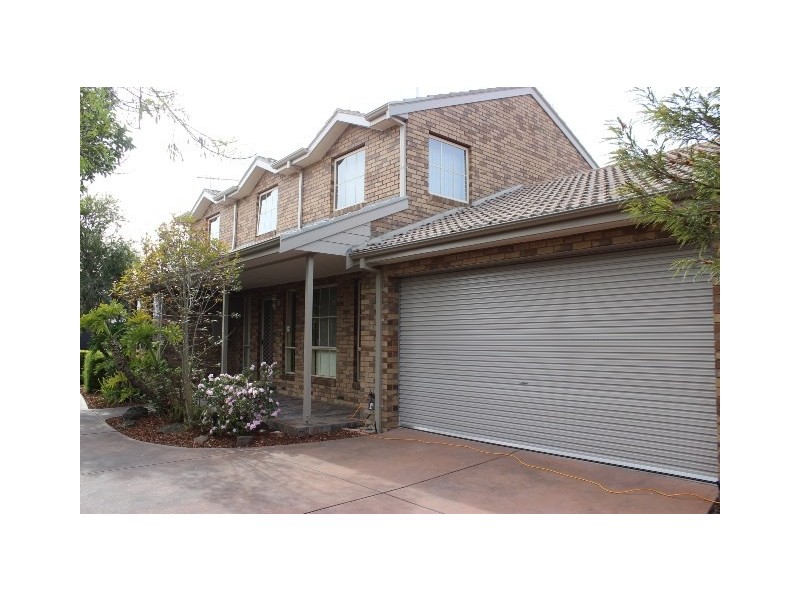 1/18 O’Hara Street, Blackburn VIC 3130