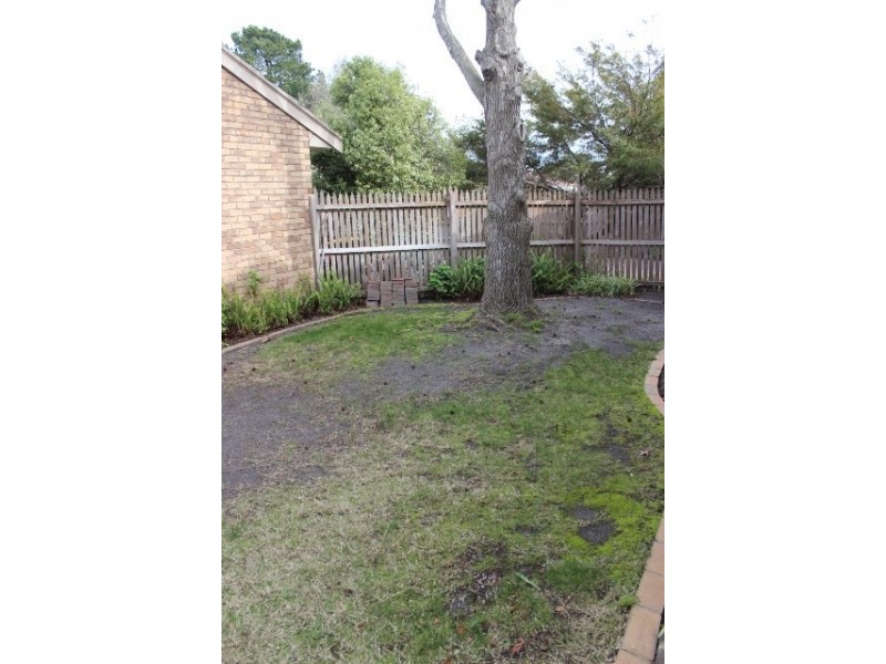 1/18 O’Hara Street, Blackburn VIC 3130