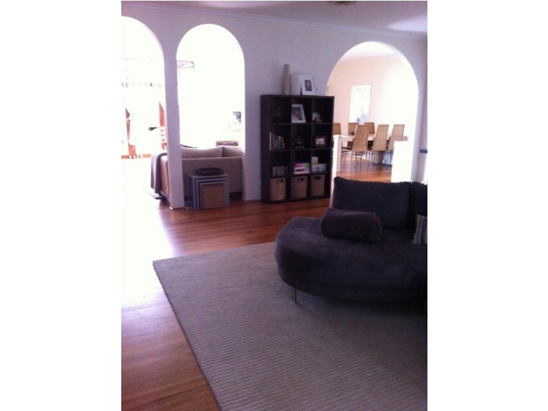 23 Iris Street, Burwood VIC 3125