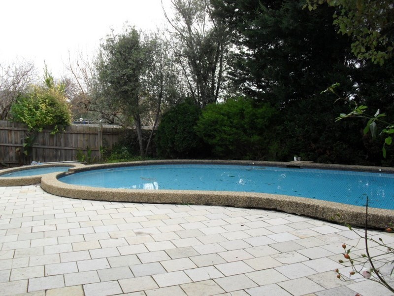 23 Iris Street, Burwood VIC 3125