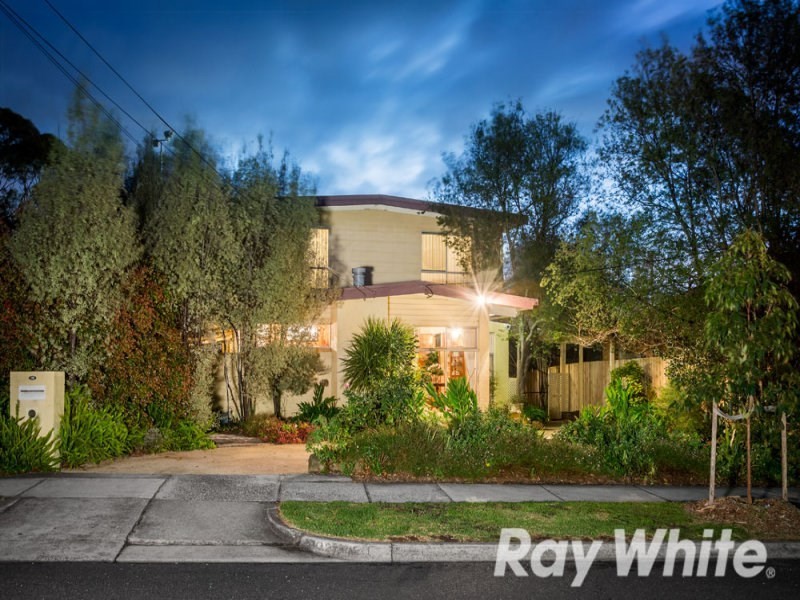 102 Koonung Road, Blackburn VIC 3130