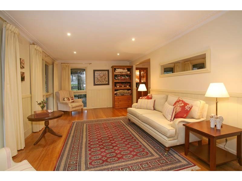 22 Nandina Street, Forest Hill VIC 3131