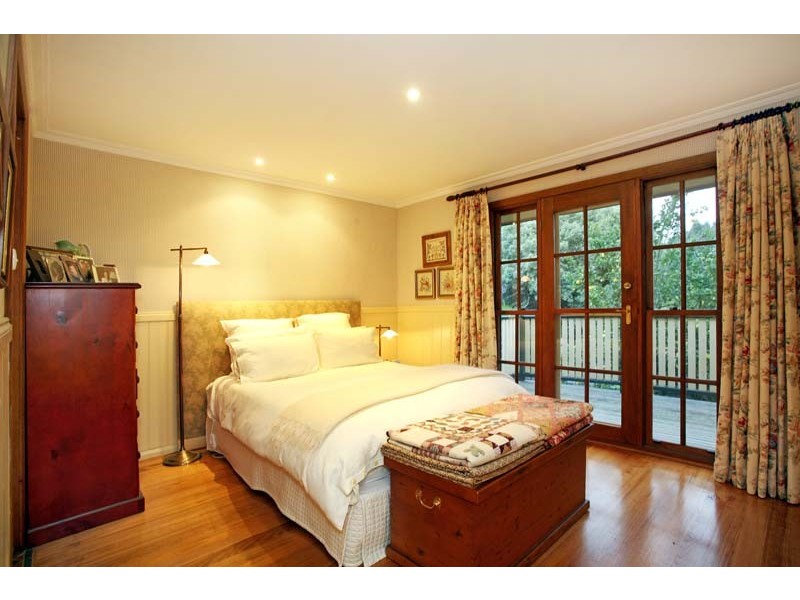 22 Nandina Street, Forest Hill VIC 3131