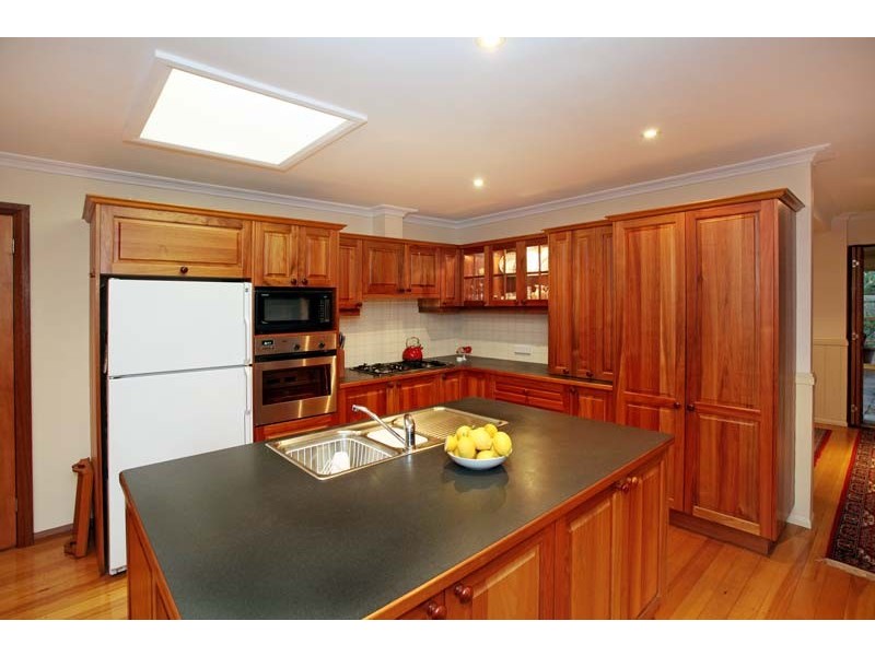 22 Nandina Street, Forest Hill VIC 3131