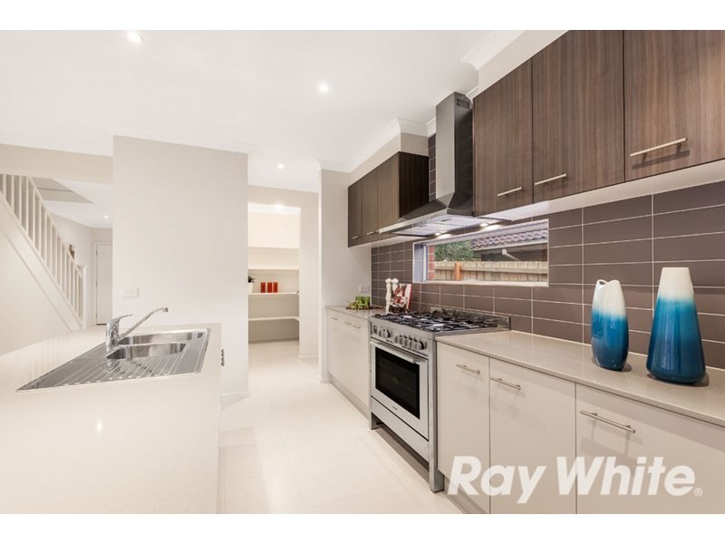 2A Minerva Crescent, Vermont South VIC 3133