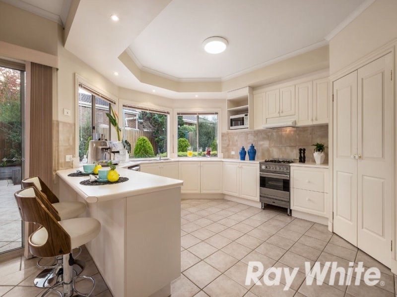28 Elonara Road, Vermont South VIC 3133