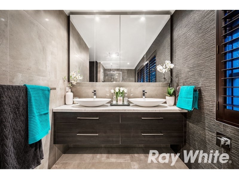 240 Morack Road, Vermont South VIC 3133