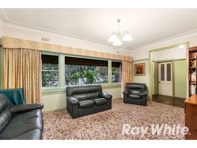 11 Loddon Street, Box Hill North VIC 3129