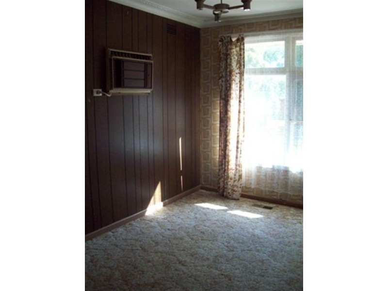 15 McClares Road, Vermont VIC 3133