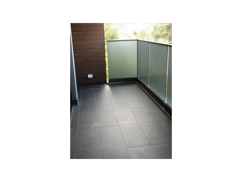 206/16-18 Queen Street, Blackburn VIC 3130