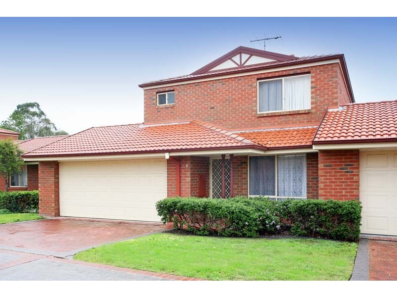 8 Sandon Circuit, Forest Hill VIC 3131