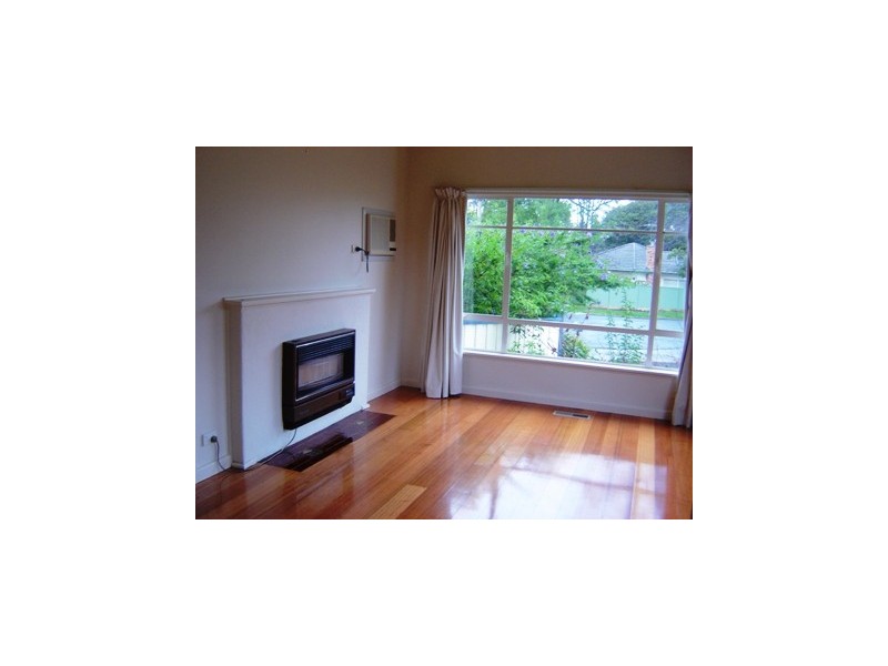 1/12 Cootamundra Crescent, Blackburn VIC 3130