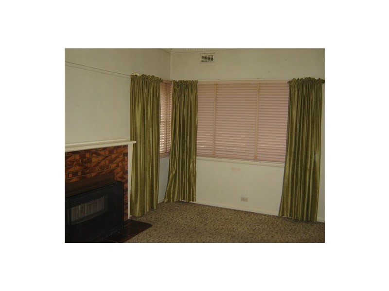 1 Langtree Court, Blackburn VIC 3130