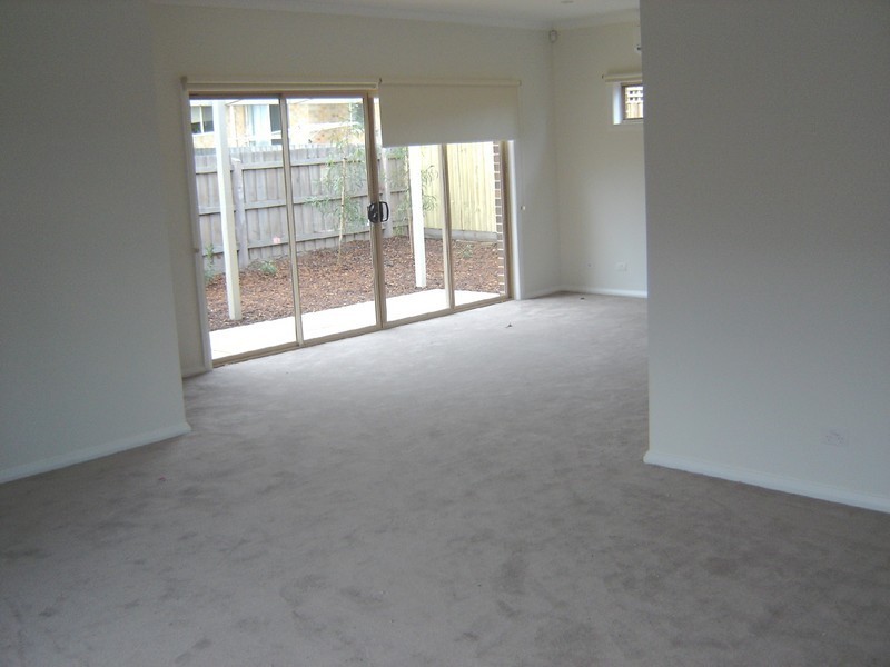 3/36 David Street, Knoxfield VIC 3180