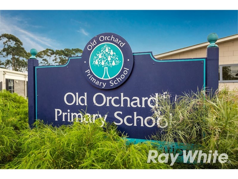 5 Mall Court, Blackburn North VIC 3130