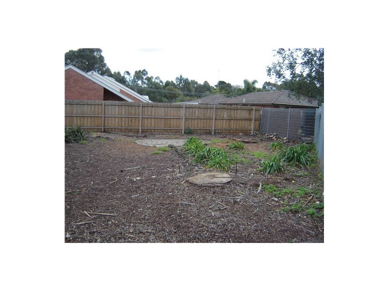 32 McComas Grove, Burwood VIC 3125