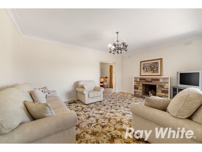 35 Venice Avenue, Mitcham VIC 3132