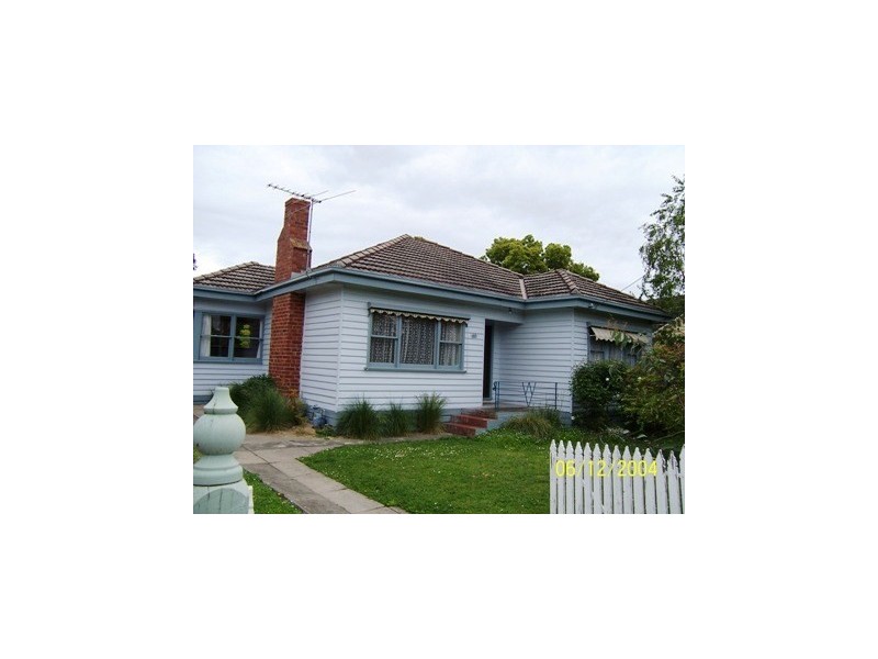 10 Corrigan Street, Burwood VIC 3125