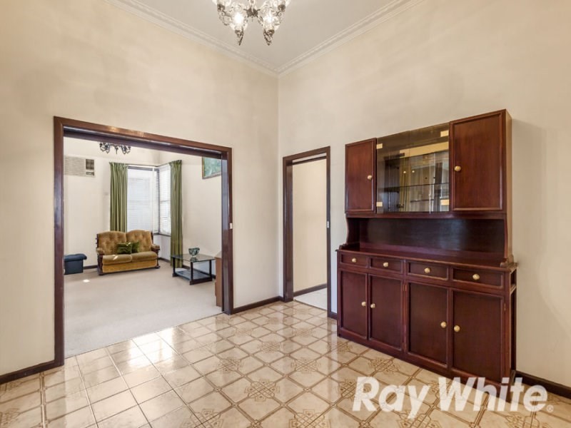 24 Boronia Road, Vermont VIC 3133