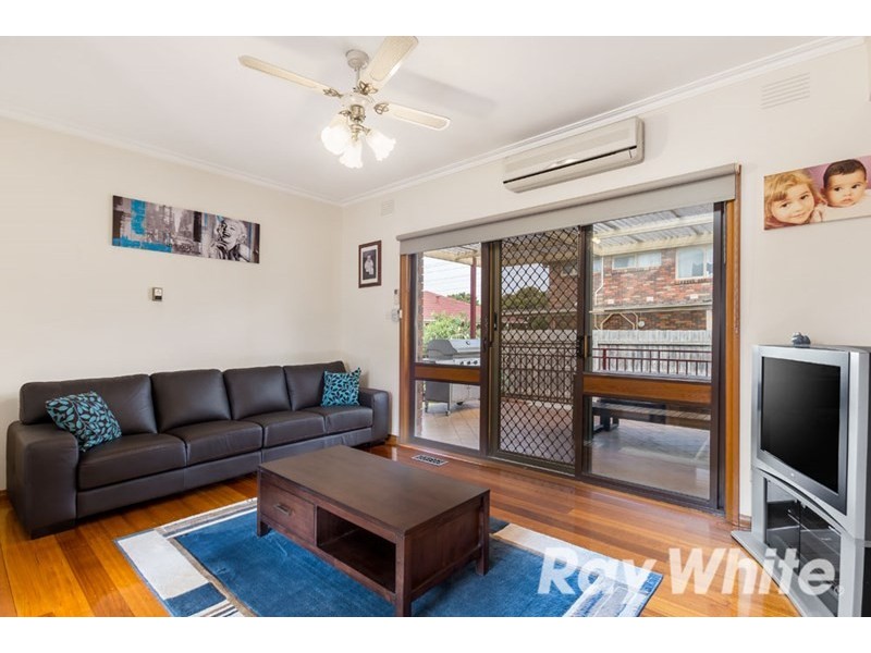 54 Worthing Avenue, Burwood East VIC 3151