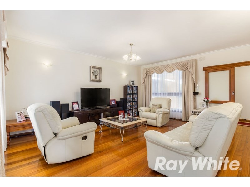 54 Worthing Avenue, Burwood East VIC 3151