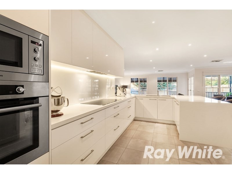 29 Jenner Street, Blackburn South VIC 3130