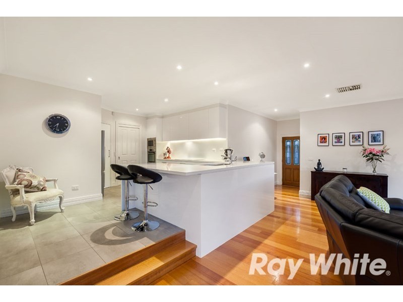 29 Jenner Street, Blackburn South VIC 3130