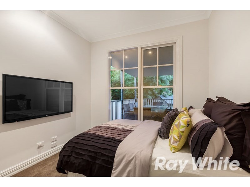 29 Jenner Street, Blackburn South VIC 3130